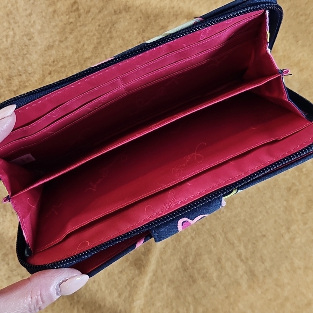 Wallet - Picture 10 of 15